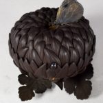 EXCEPTIONAL JAPANESE IRON CHRYSANTHEMUM KOGO BY ISHII MASAO