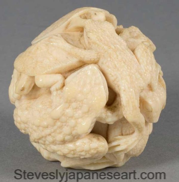 GREAT QUALITY HUMEROUS JAPANESE IVORY TOAD AND TERRAPIN OKIMONO BY ICHIMIN