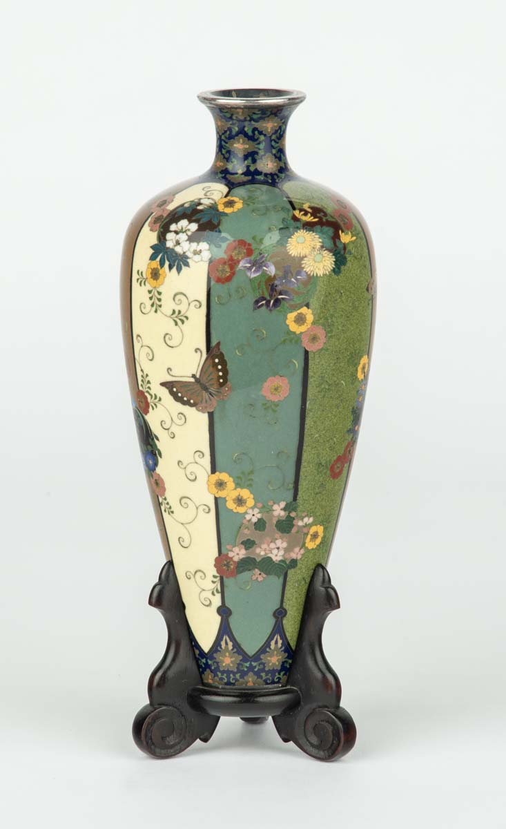 Fine Japanese Cloisonne Enamel Vase Attributed to Namikawa Workshop - Meiji  Period — Sir Richards Antiques & Fine Art Center